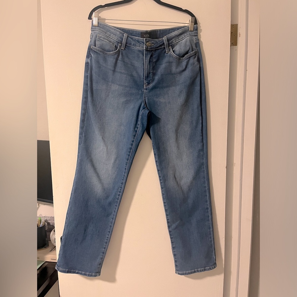NYDJ Jeans Sz 12 Relaxed Slender Lovesick Medium Wash Denim Stretch Lift Tuck